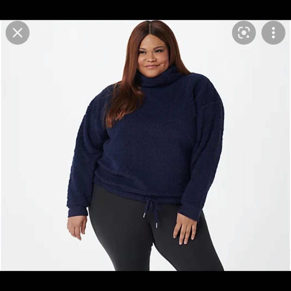 KOOLABURRA BY Ugg Cozy Sherpa Funnel Neck Large